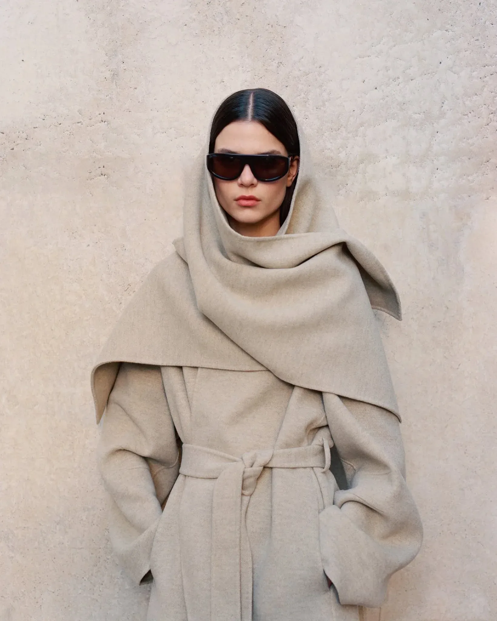 Viktoria & Woods model in a beige coat